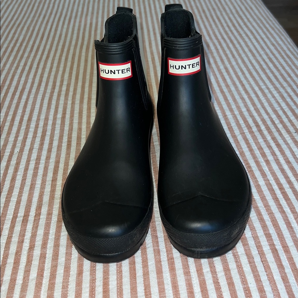 Hunter Chelsea rain boots size, black size 10